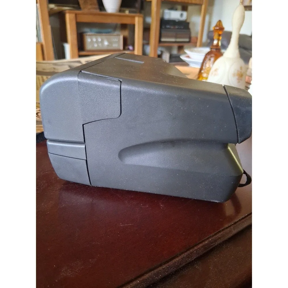 Polaroid OneStep CloseUp 600 Instant Film Camera Gray with Case Vintage Flash